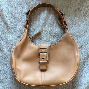 Coach 7548 Hamptons Hobo Shoulder Bag